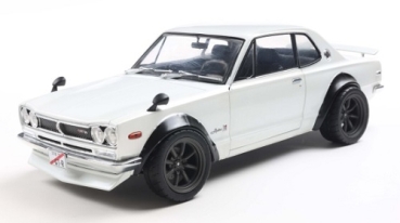421186482 Nissan Skyline (C10) Hakosuka 1970 pearl white 1:18
